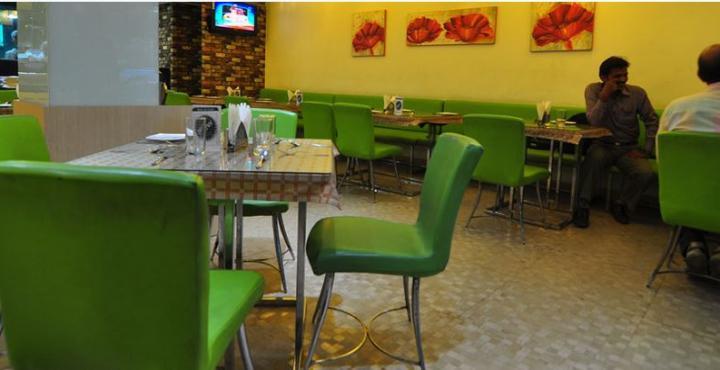 Infiniti Hotel And Spa Indore Eksteriør billede
