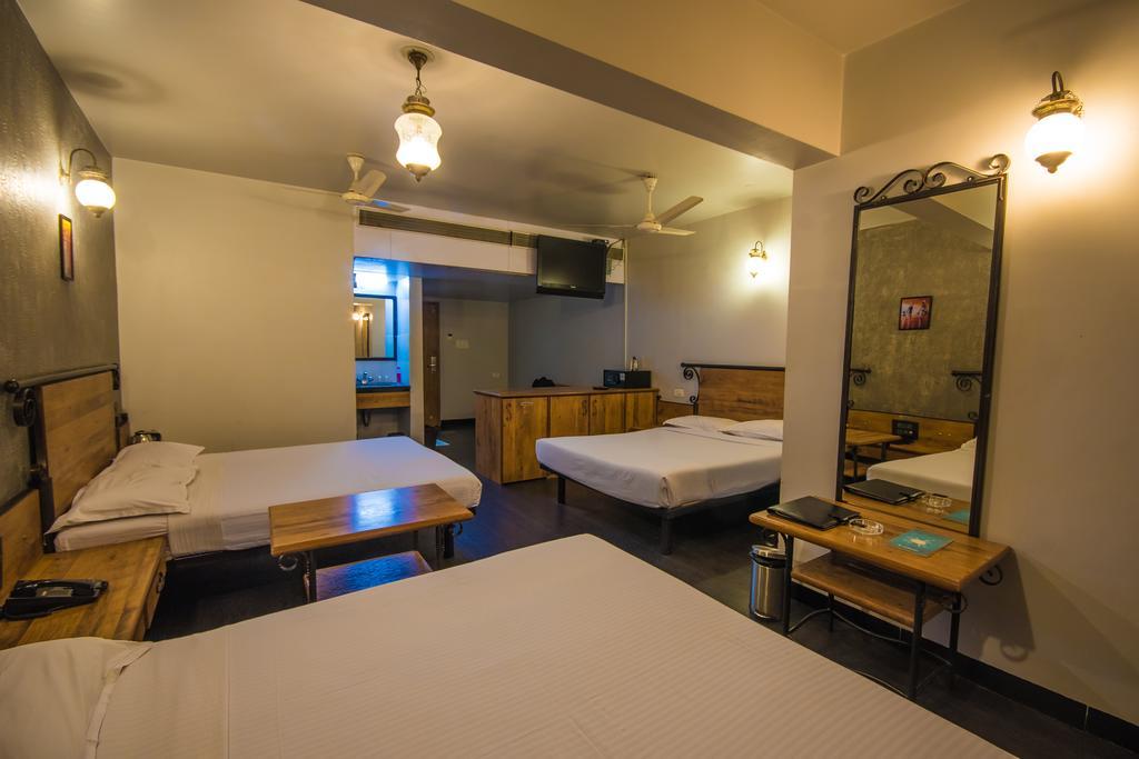 Infiniti Hotel And Spa Indore Eksteriør billede