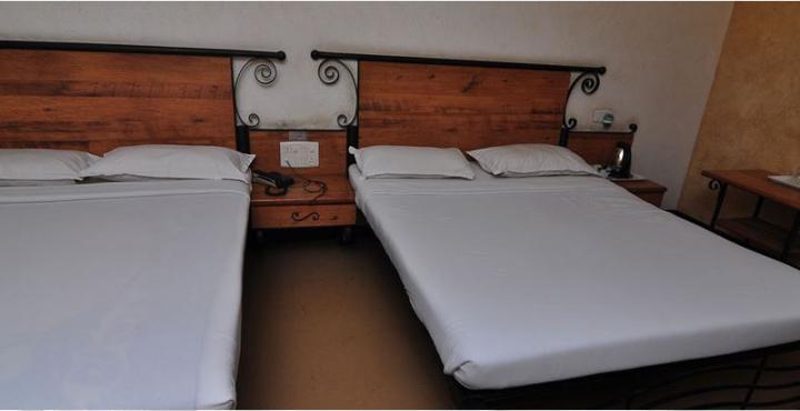 Infiniti Hotel And Spa Indore Eksteriør billede